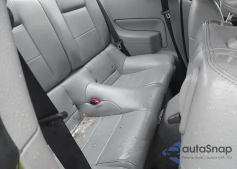 2006 Ford Mustang V6 z USA, uszkodzony, nr VIN 1ZVHT80N965127813